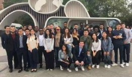 辉县吃瓜群众后续,揭秘网络热点的背后故事