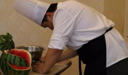 带你吃瓜大厨视频,带你领略“带你吃瓜大厨”的独特魅力