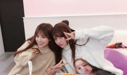 吃瓜小组小号,一场网络舆论的狂欢