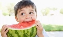 《耀眼吃瓜》在线观看,揭秘网络热门事件背后的真相与笑料