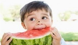 吃瓜过敏继续吃外国人,一场跨文化的美食冒险