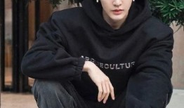 吃瓜博主戴头巾,揭秘网红博主的新潮流