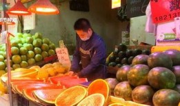 吃瓜群众水果店吃瓜,吃瓜群众水果店里的欢乐时光