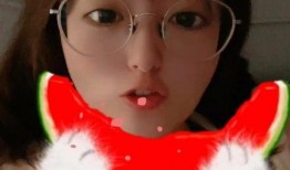 女生网吧吃瓜,揭秘网络世界中的“吃瓜”现象