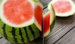 全网最全吃瓜群,揭秘娱乐圈幕后真相，带你领略八卦风云！