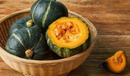 吃贝贝瓜尿黄,贝贝瓜摄入与尿液颜色变化的关联探究