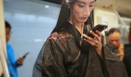 古装吃瓜头像男人,揭秘古代宫廷中的闲言碎语