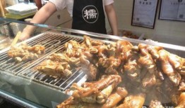 重庆观音桥吃瓜,夏日吃瓜盛地，品味街头风味