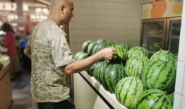 顶流吃瓜2,娱乐圈风云再起，揭秘明星背后的秘密