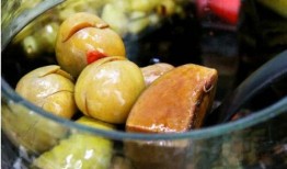 广西艺校吃瓜,揭秘校园吃瓜背后的故事