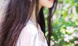 吃瓜女孩姜芯栎