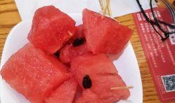 和平里吃瓜,夏日吃瓜盛宴，共享清凉时光