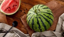 吃瓜吃到认识的人,从吃瓜到相识的人生旅程