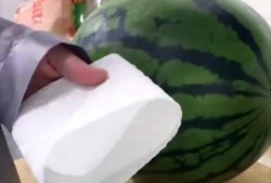 吃瓜恶心睡不着,揭秘娱乐圈背后的真相与心理影响