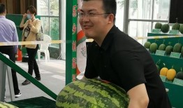 用脚吃瓜视频,一场别开生面的网络奇观