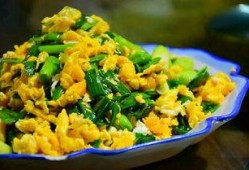 新洲汪集吃瓜,夏日吃瓜盛宴，感受乡村田园生活